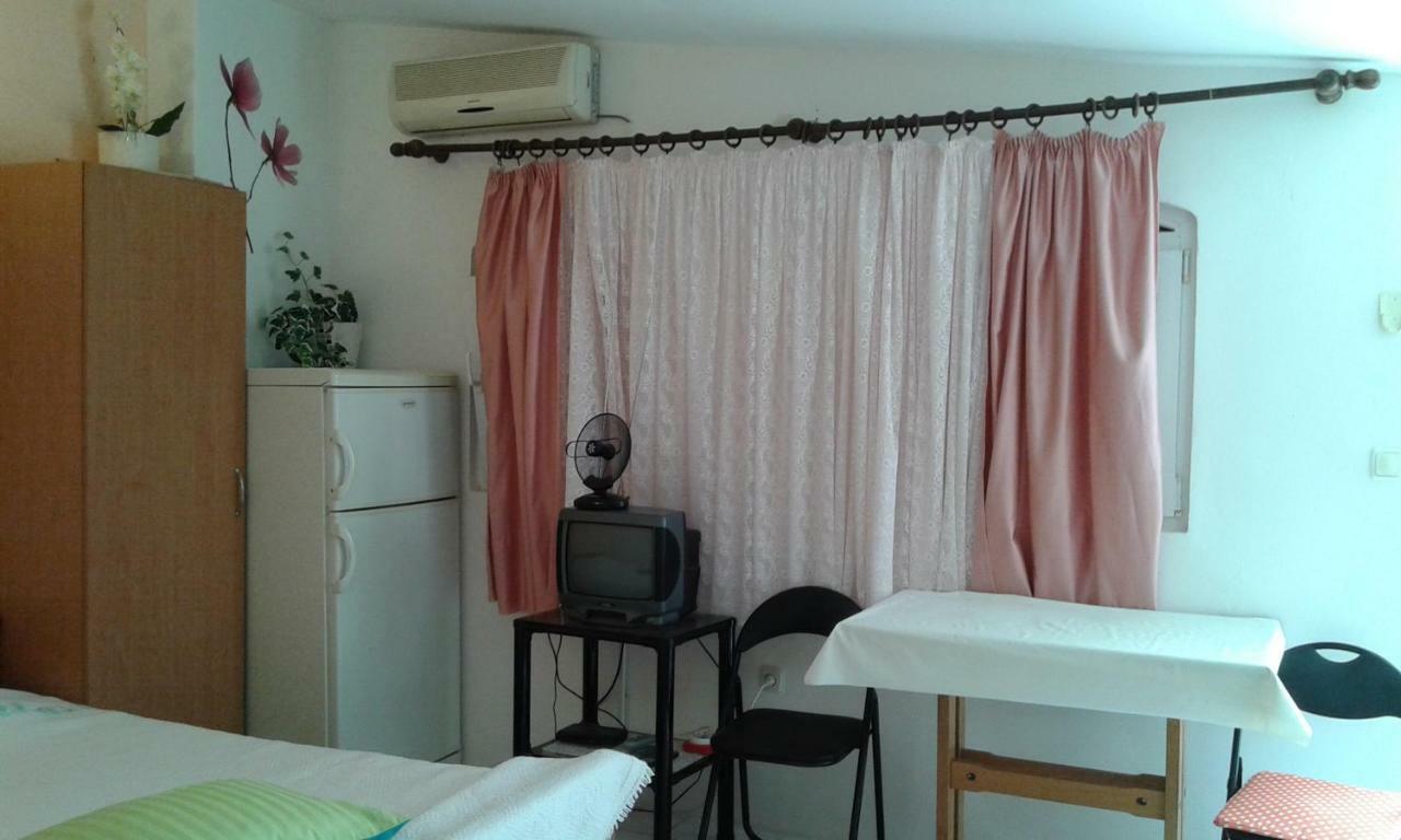 Apartmani Marija 스타리그라드 파클레니차 외부 사진